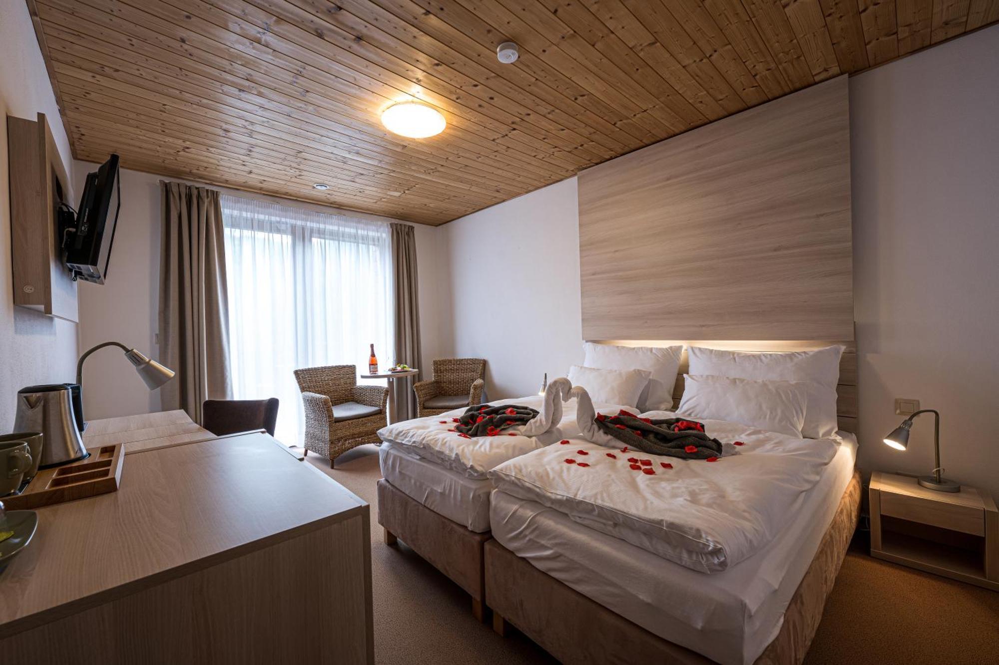 Horský hotel Lorkova vila Čeladná Exteriér fotografie